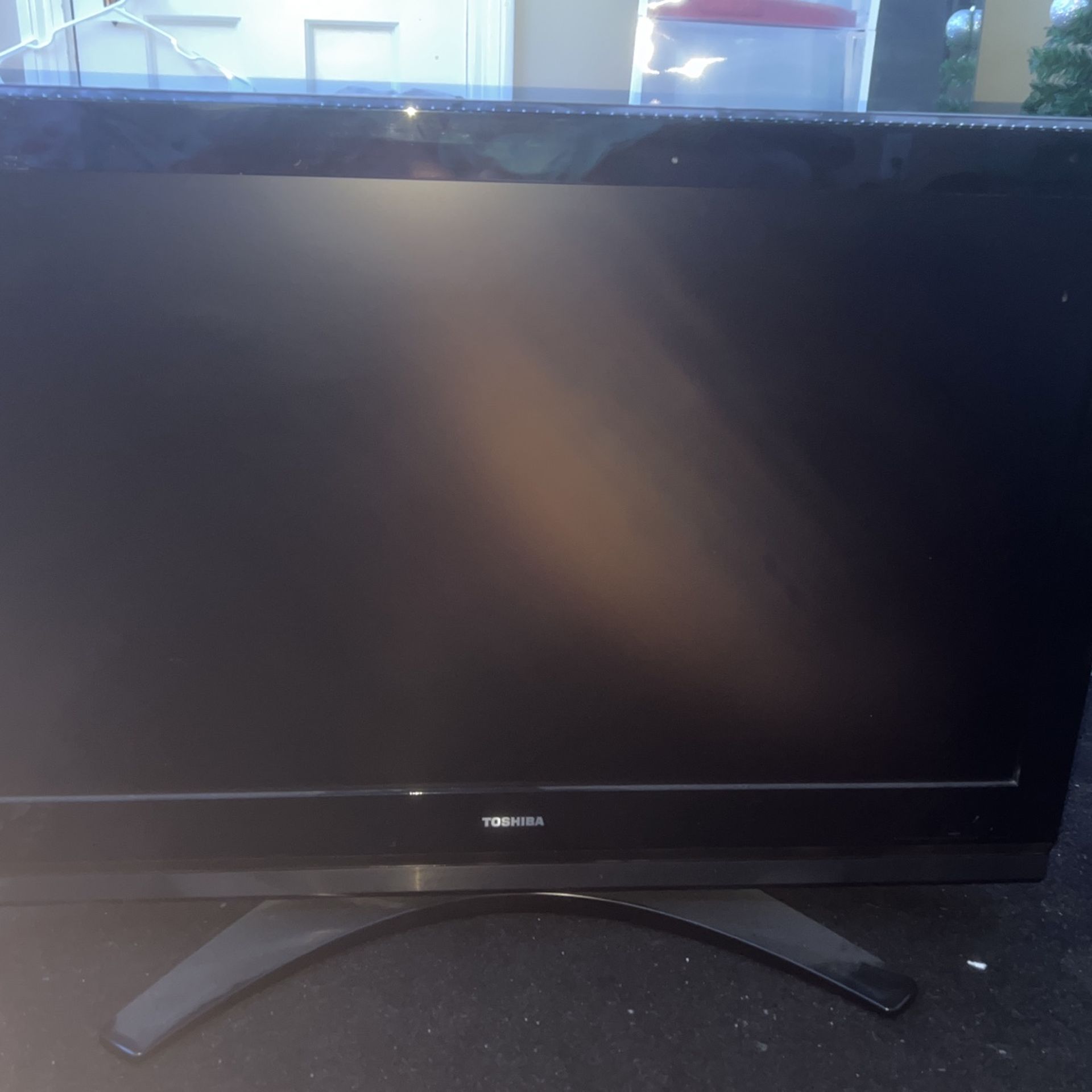 42 Inch TV