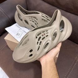 Adidas Yeezy Foam Runner Stone Tuape Size 12 (BrandNew + OGAll)