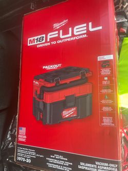 MILWAUKEE M18 FUEL PACKOUT 18V WET/DRY VACUUM LITHIUM