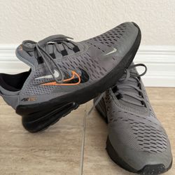 Tennis Shoes Size 6 Youth Good Condition