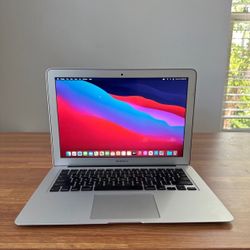 Apple MacBook Air 13” Laptops Tested & Reset