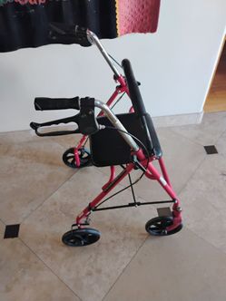 Foldable Rollator Walker with Seat & Brakes