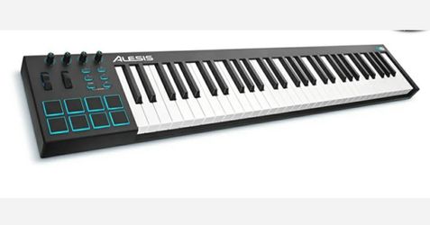 V61 midi keyboard for recording .