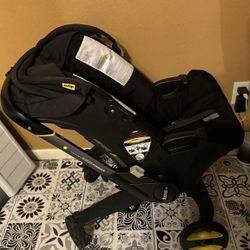 Doona Stroller 