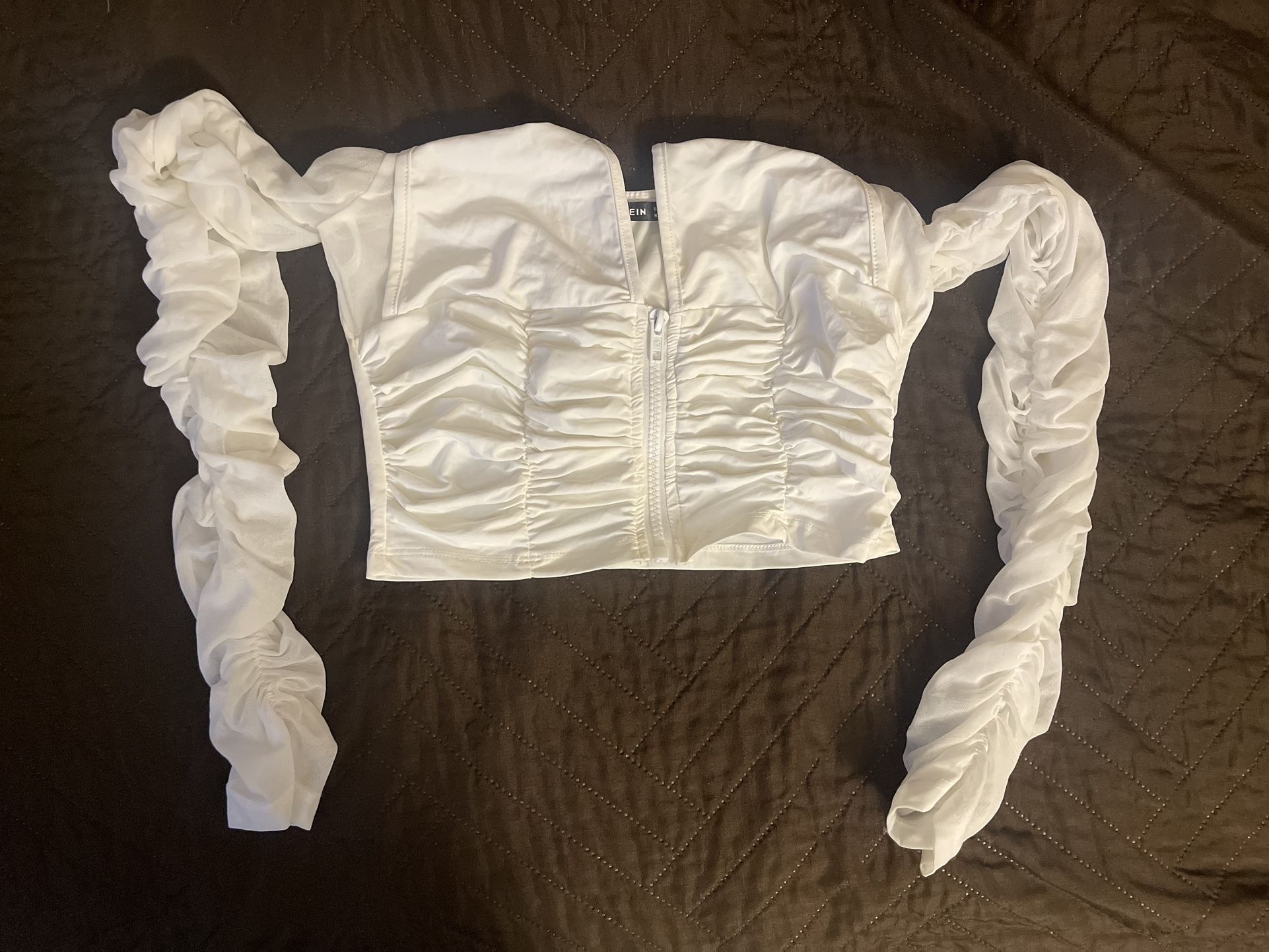 SHEIN White Ruched Cold Shoulder Crop Top Size M