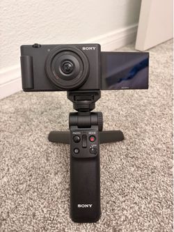 VLOGGING CAMERA Sony ZV-1F