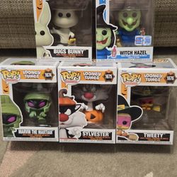 Looney Tunes Characters Dressed in Halloween Costumes & Witch Hazel Funko Combo