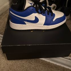 Jordan 1 Royal Blue 
