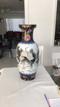 Vintage Chinese Porcelain crane Vase   #2