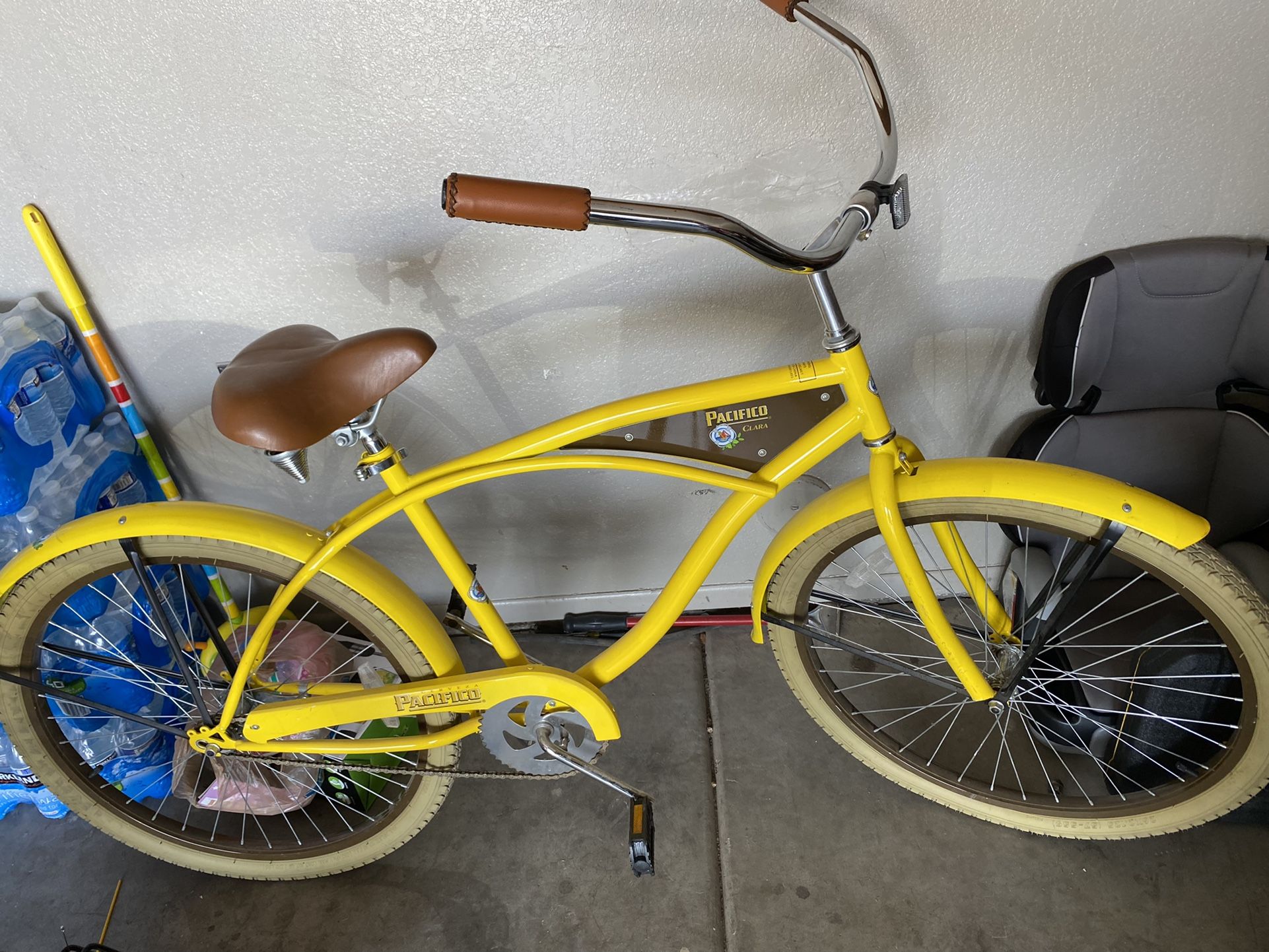 Beer Pacifico Bike