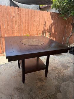 Dinning Table