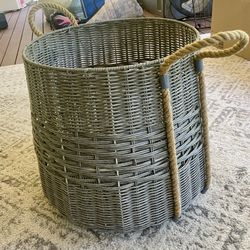 Brand New Large Wicker Waterproof Basket 