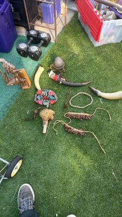 African artifacts Cameroon and Kenya 40$ each authentic