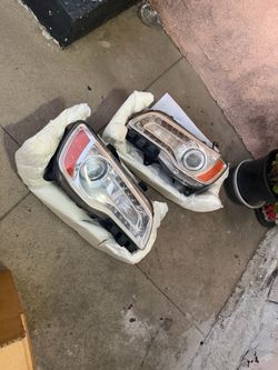 2011 300c headlights