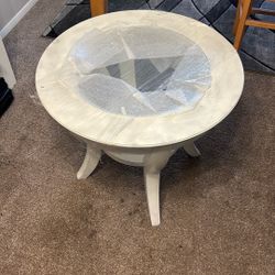 Round Table 