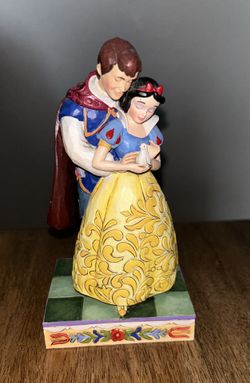Jim shores Disney Figurine