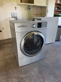 Bosch Vision 500 Series DLX 6.7cuft Electric dryer