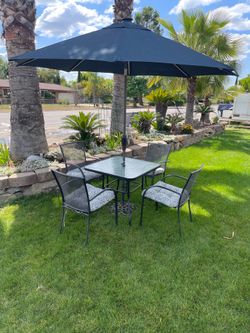 Patio set w umbrella & stand
