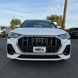 2024 Audi Q3 S Line 