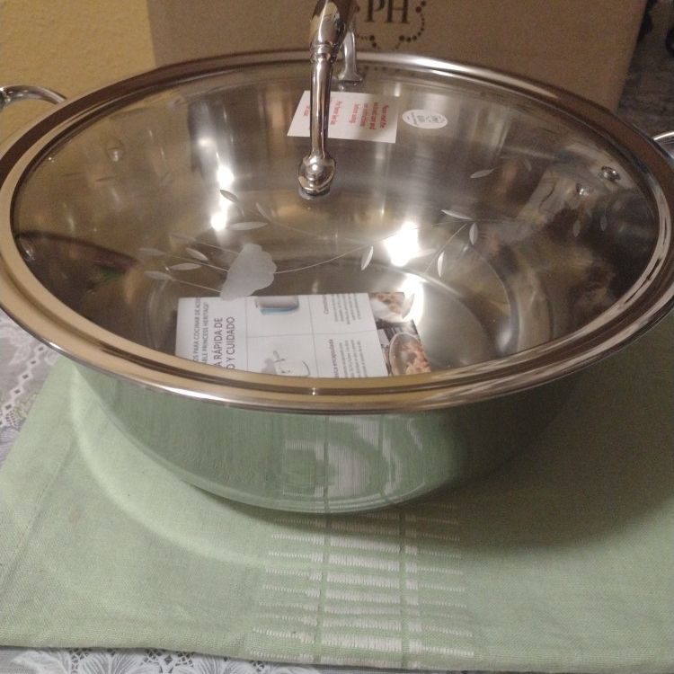 Princess House en Español - Nuestra olla para guisar de 6 qt. Tri