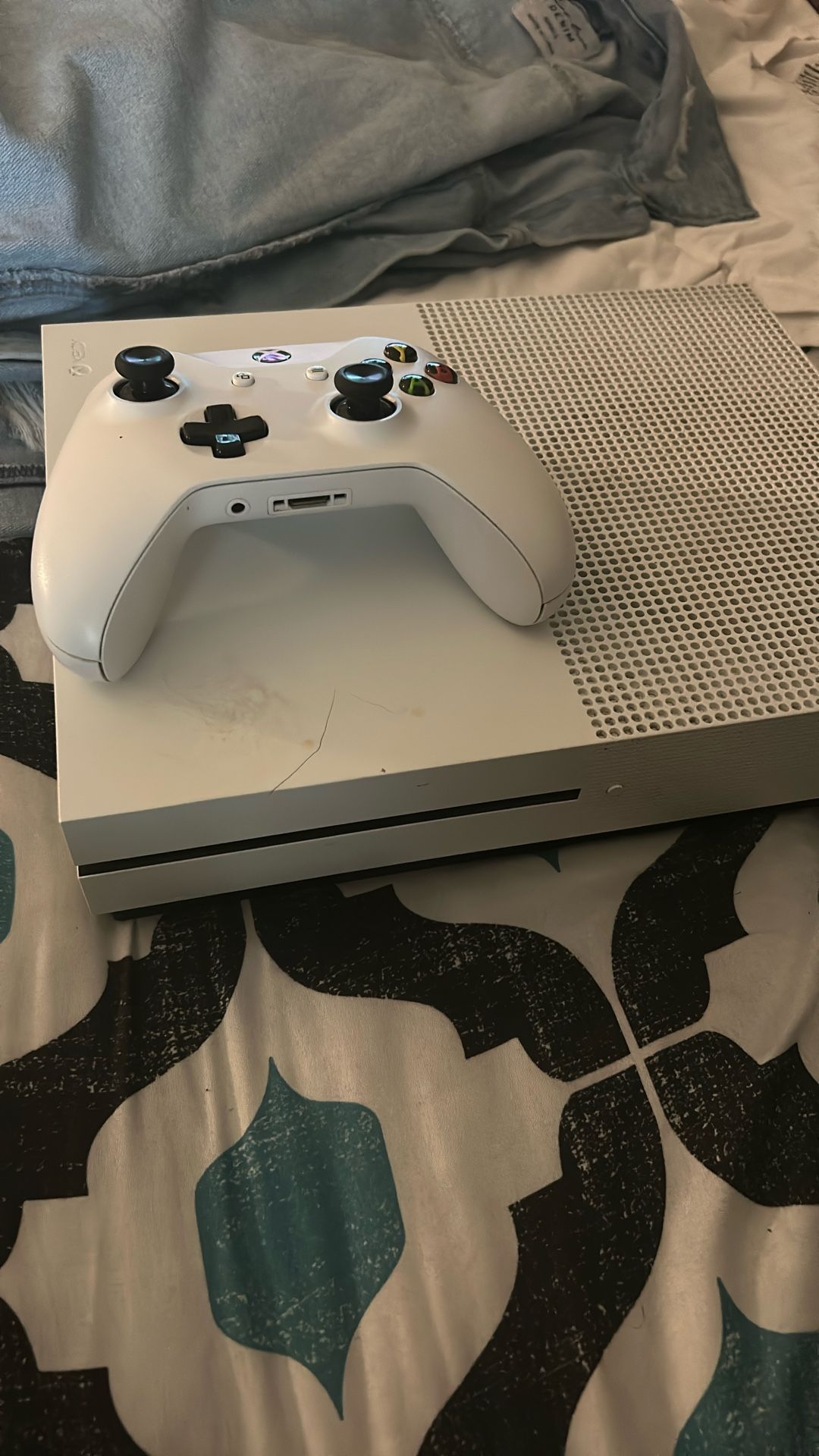 Xbox One S