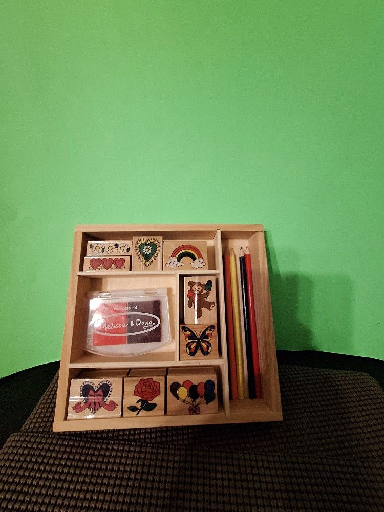 Melissa and Doug Friendship Stamp Set 9 Wooden Stamps 2 Pads 5 Colored Pencils-$15.00