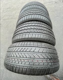 225-50R20 Briggestone Brand tires 🏁 en excelente condición 80% life