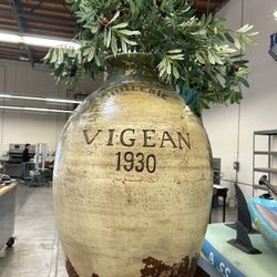 Vegan Floor Vase With Olive Branches