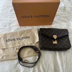 Louis Vuitton Metis Bag