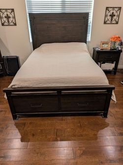 Queen bed frame