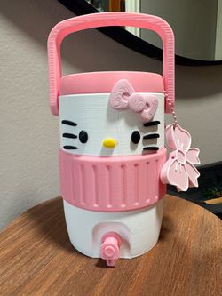Hello Kitty Sodan Can  Cooler