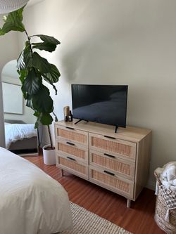 6-Drawer Oak Rattan Dresser