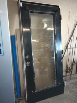Door and frame ( look at all the pictures ) $200 or best offer