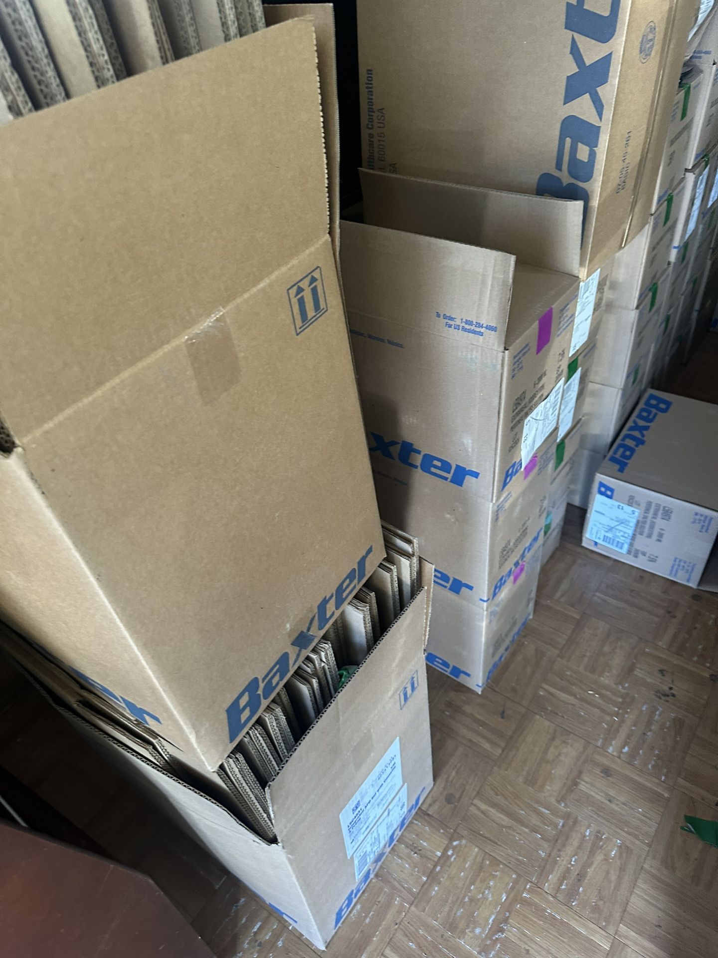 Boxes For Moving Or Storage. Heavy Duty!!! 24x16x10🚨