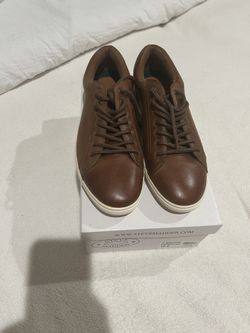 Brand New Steve Madden Leather Tennis  Shoes Men’s Size 10.5