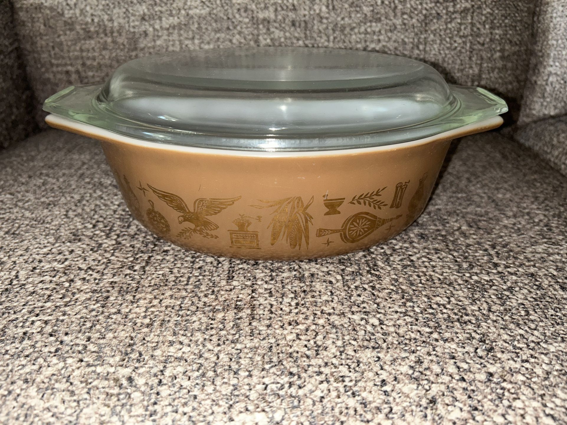 Pyrex 1.5 Quart Baking Dish