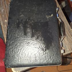 Briefcase 