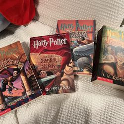 Harry Potter 4 Books Collection