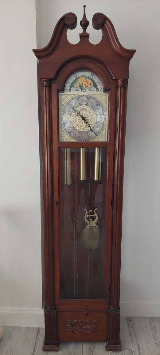 COLONIAL Grandfather Floor Clock WORKS