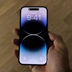 Unlocked iPhone 14 Pro Like New