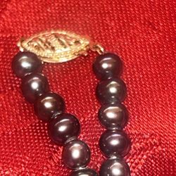 14 KT GOLD BLACK  PEARLS 