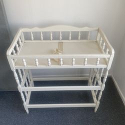 Basenet Baby’s Station 
