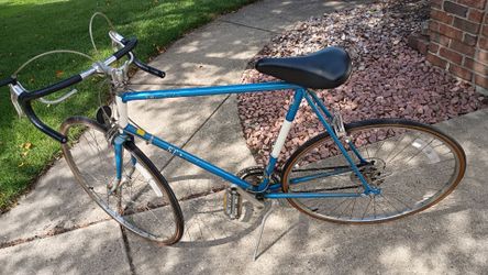 Vintage Schwinn Traveler Bicycle
