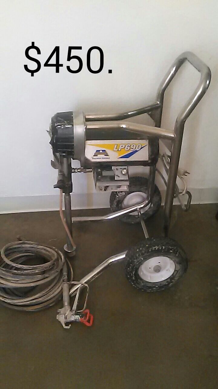 Airlessco paint sprayer LP690 with hiboy