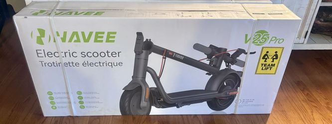 $275 NEW NAVEE V25 Pro Double Foldable Electric Scooter w/15.5mi Max Operating Range & 20mph Max Speed  PU MANAHAWKIN