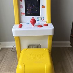 Kids arcade game