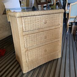 Wicker Chest  Natural Color 