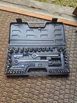 51 piece Socket set
