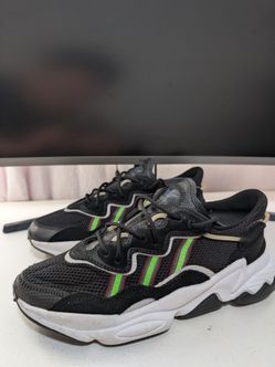 Adidas Ozweego EE7002 Solar Green Men's Size 8 – Black