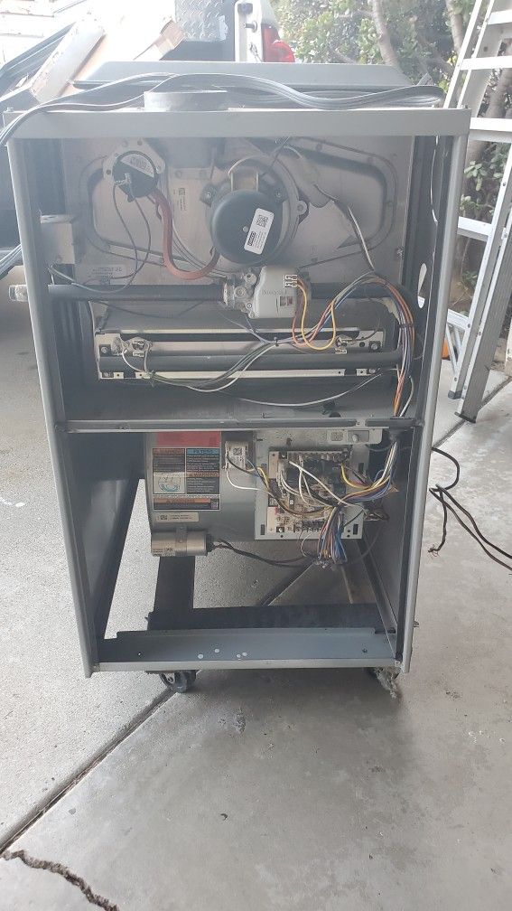 Furnace Made By Airease..Excellent Condition 